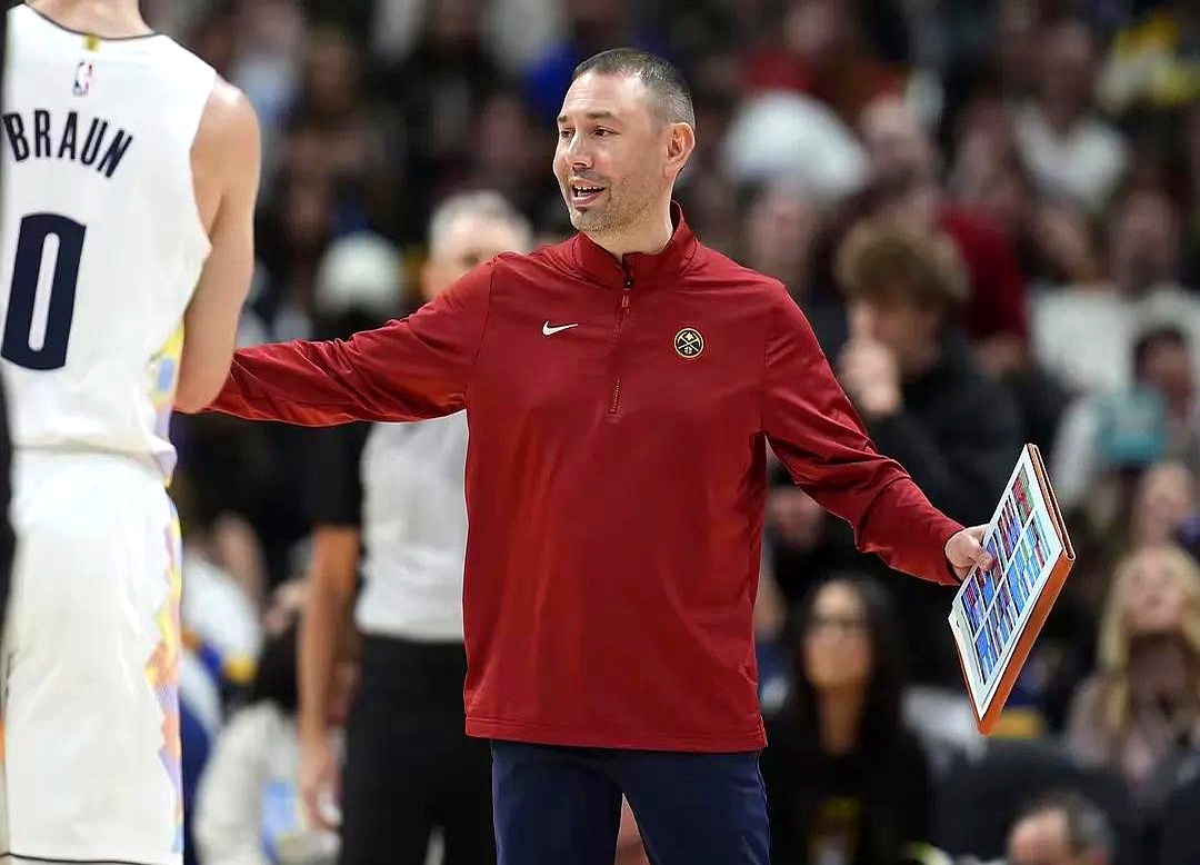 丹佛掘金发布备战花絮，今晚手感冰凉，亚冠任务艰巨，球队文化再被提及的简单介绍