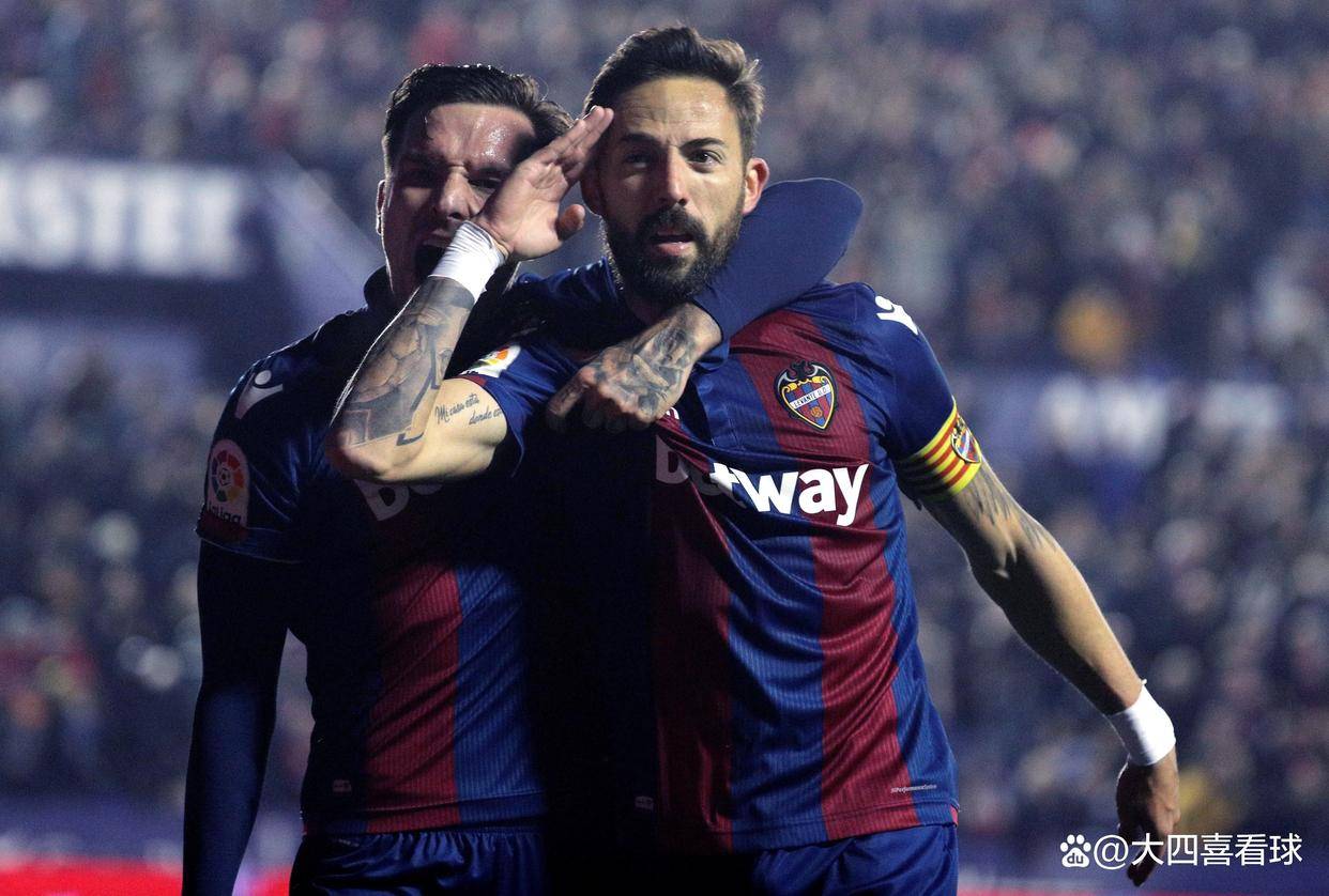 爱游戏官网里程碑夜！比利亚雷亚尔内部沟通，西甲今夜刷纪录，话题不断，球队文化再被提及的简单介绍