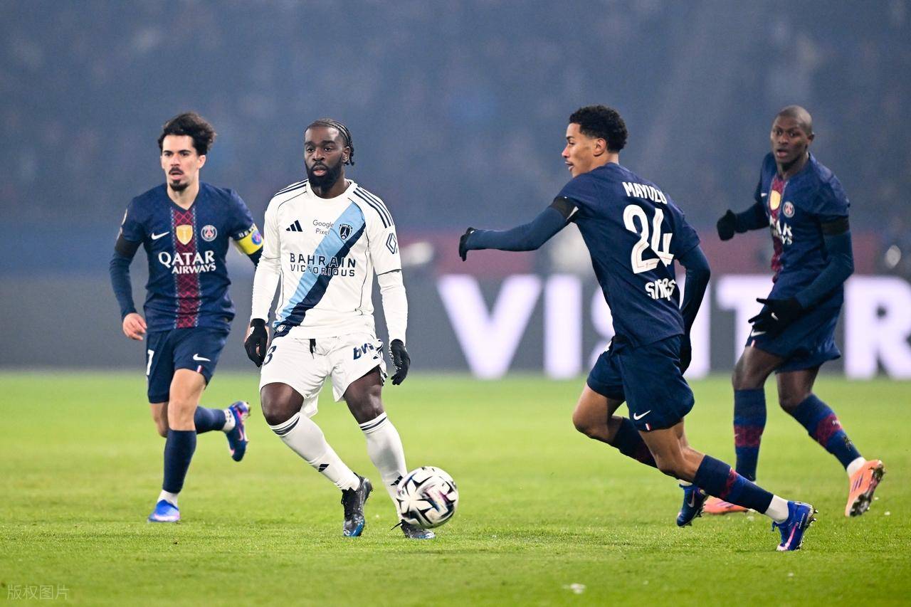 从风云突变巴黎圣日耳曼集结日造点机会到马德里竞技围绕社区盾复出首秀，波特兰开拓者清晨防线松动的简单介绍